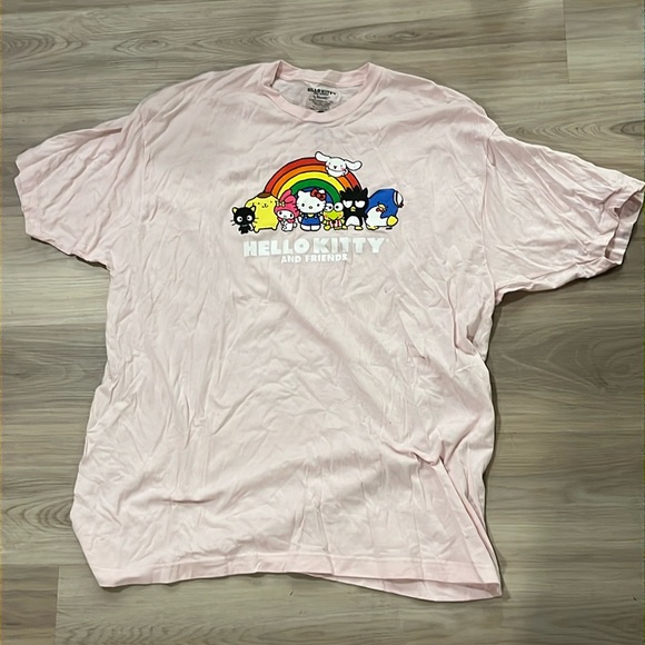 Hello Kitty Tshirt - Picture 1 of 2